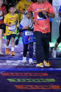 BIB: 3110, 4587, 100
                            <button type="button" onclick="openModal(26224668)" class="btn btn-primary btn-sm float-right btn-popup" data-toggle="modal" data-target=".modal-high-quality">
                        <i class="fas fa-shopping-cart"></i> Add to Cart
                    </button>
                                            <button type="button" onclick="isThisMe(26224668, true)" class="btn btn-success btn-sm float-right btn-popup btn-isme hidden" data-toggle="tooltip" data-placement="bottom" title="นี่คือรูปของคุณใช่ไหม คลิกที่นี่เพื่อเอาเข้าอัลบั้ม">
                        <i class="fas fa-plus"></i> Add to album
                    </button>
                    <button type="button" onclick="isThisMe(26224668, false)" class="btn btn-warning btn-sm float-right btn-popup btn-isnotme hidden">
                        <i class="fas fa-ban"></i> Remove from album
                    </button>